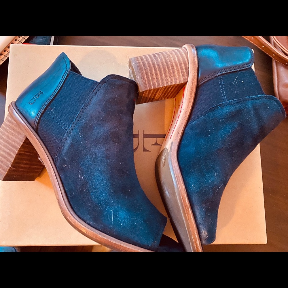 ED (Ellen degenerous) shoes